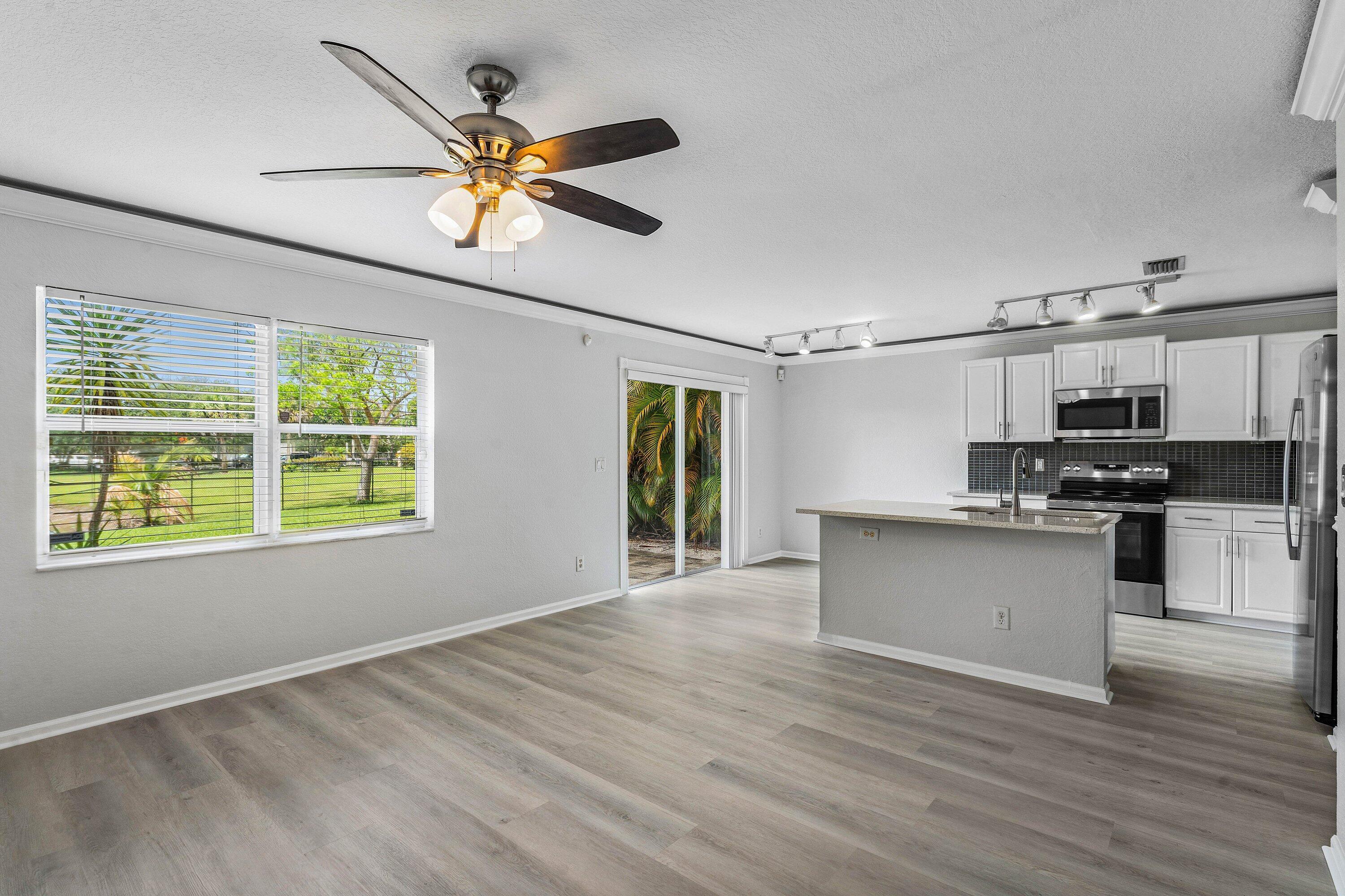 LIBERTY BAY - Residential