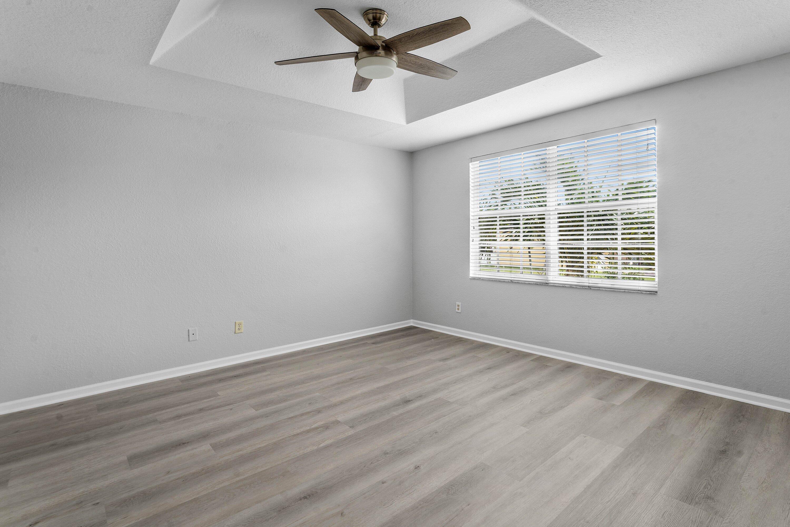 LIBERTY BAY - Residential