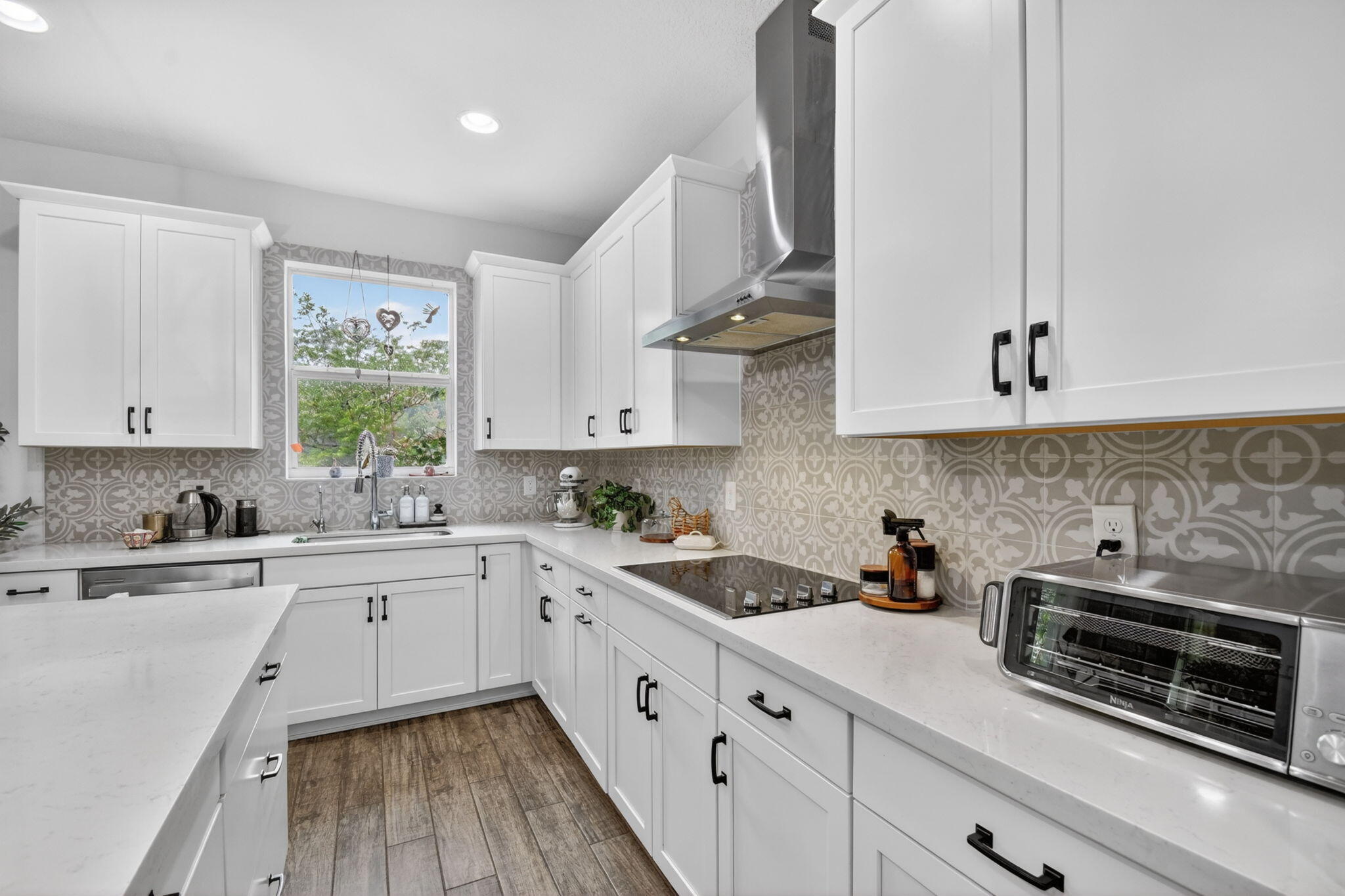 POINTE OF WOODS PUD - Residential