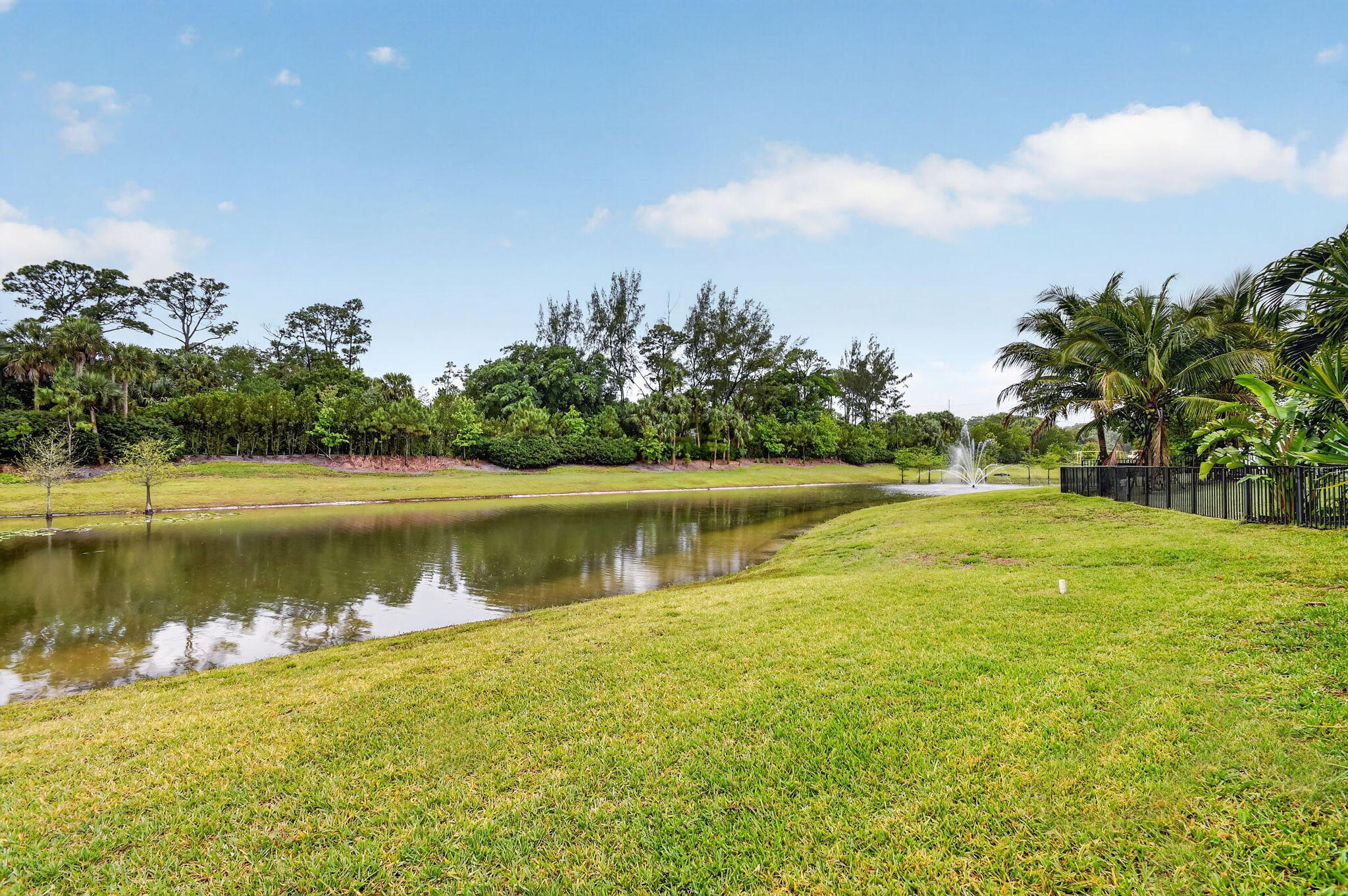 POINTE OF WOODS PUD - Residential