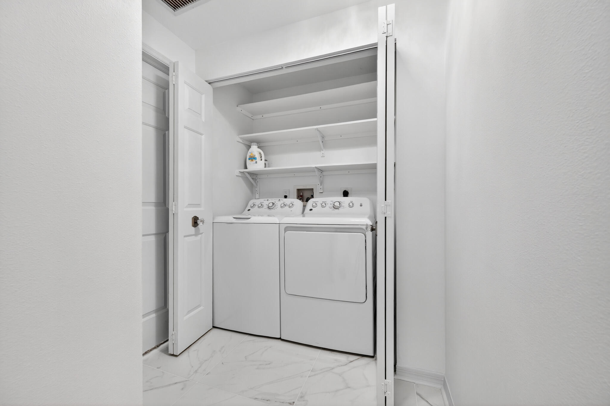 MOORINGS AT LANTANA CONDO 3 - Residential