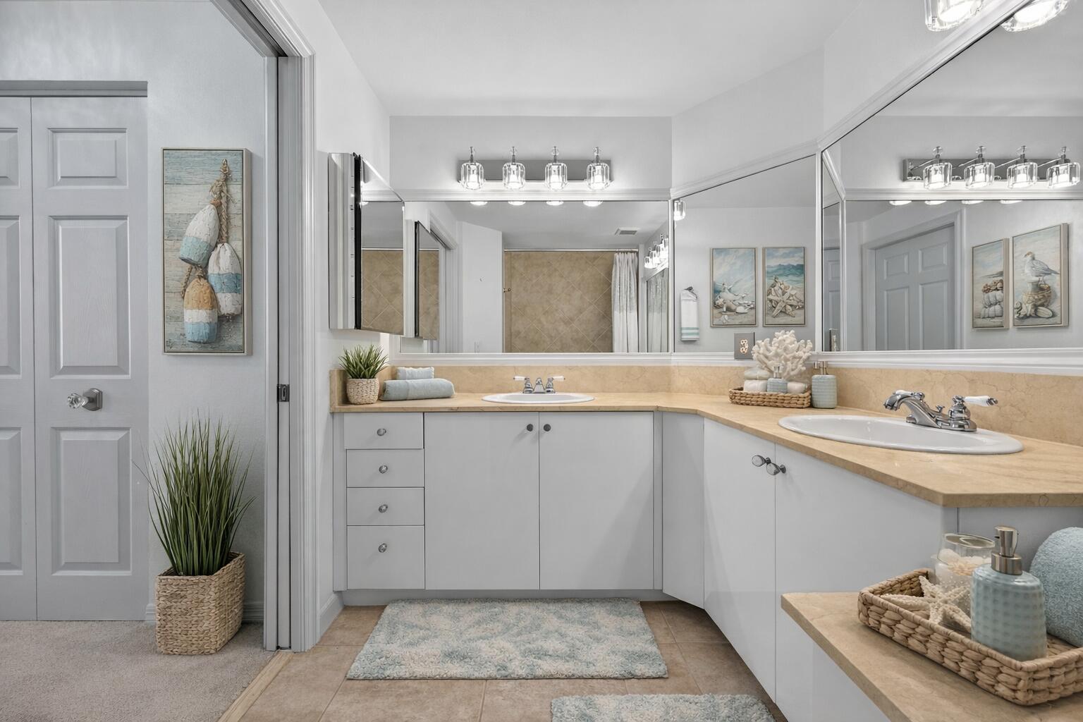 MOORINGS AT LANTANA CONDO 3 - Residential