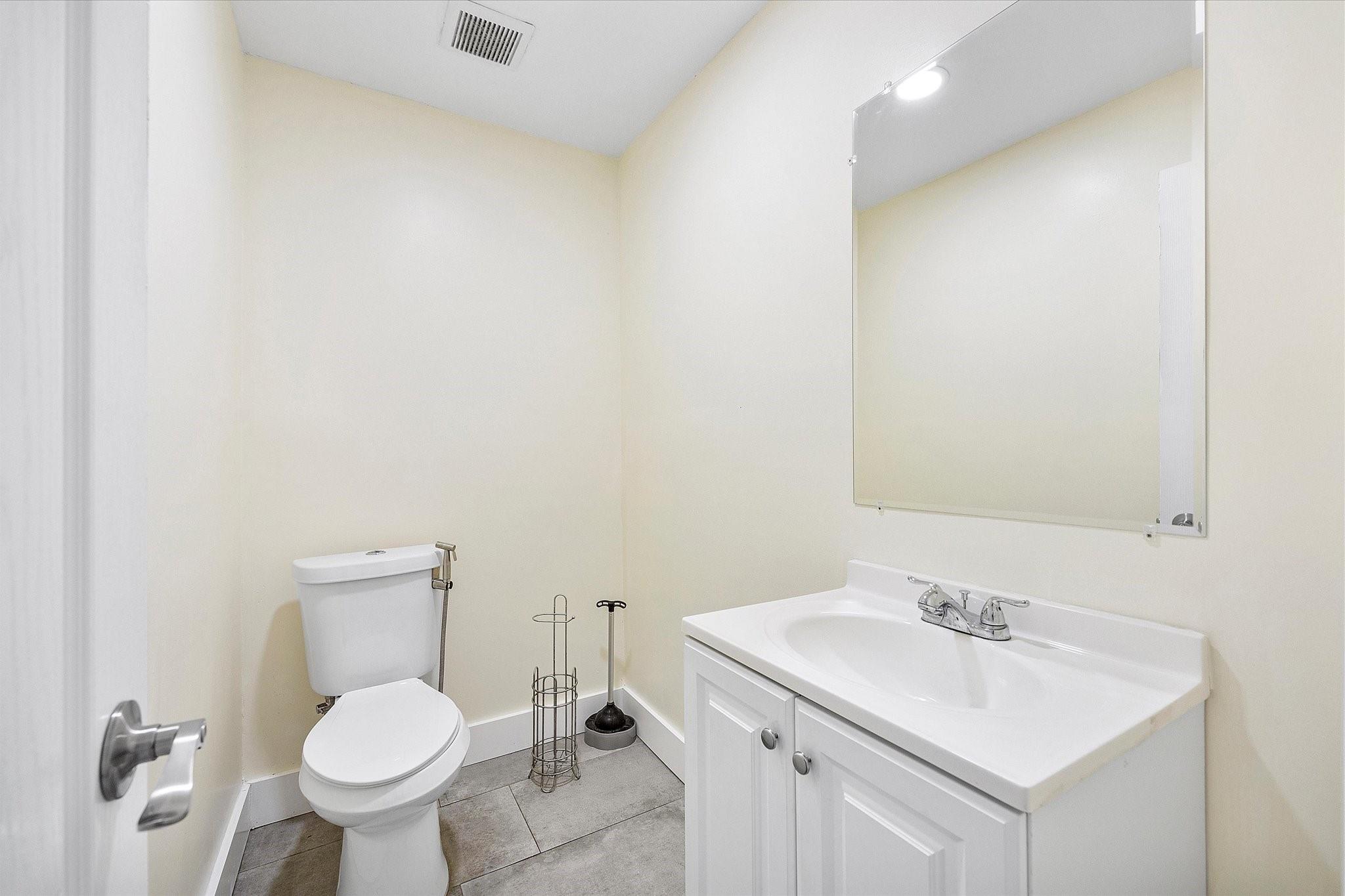 SEAGRAPE VILLAGE CONDO - Residential