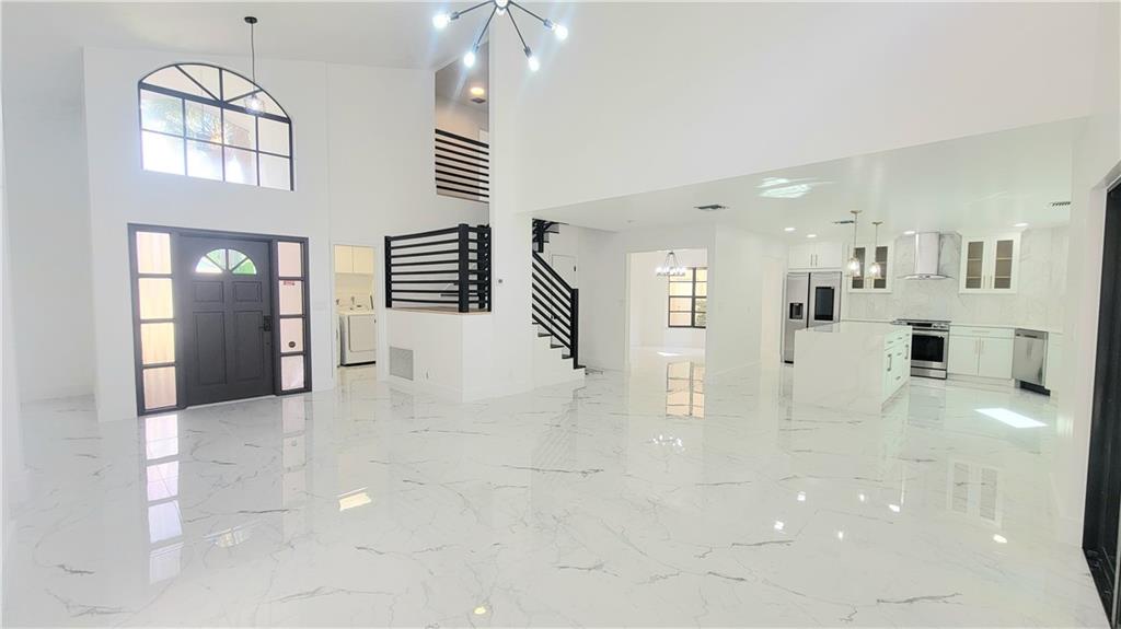 Cobblers Village 86-11 B - Residential