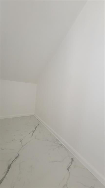 Cobblers Village 86-11 B - Residential
