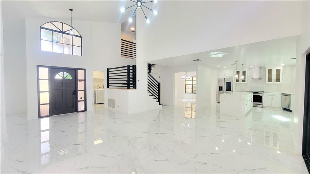Cobblers Village 86-11 B - Residential