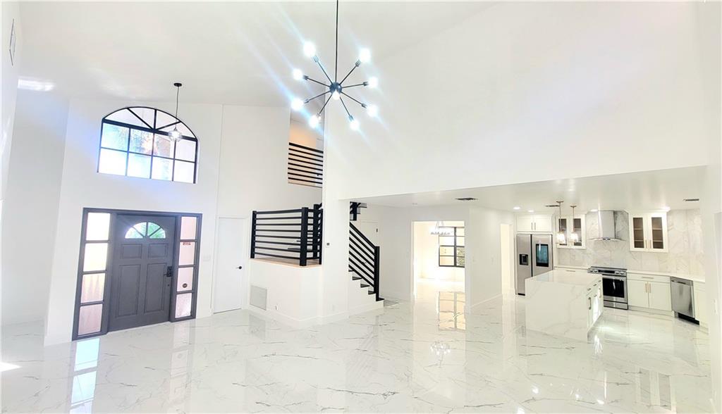 Cobblers Village 86-11 B - Residential