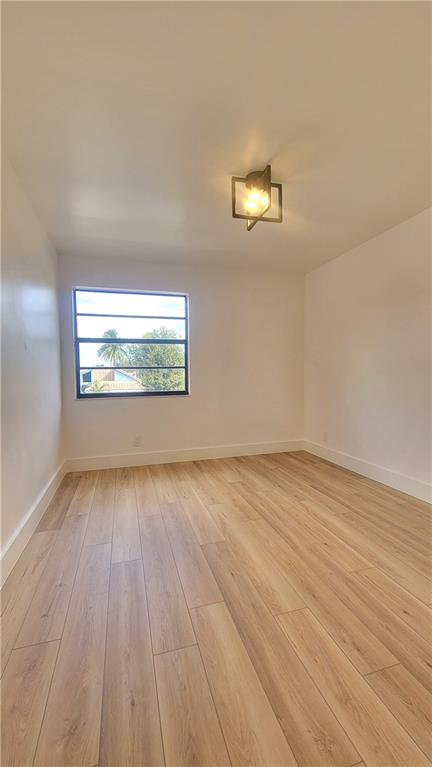 Cobblers Village 86-11 B - Residential