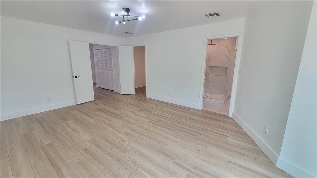 Cobblers Village 86-11 B - Residential