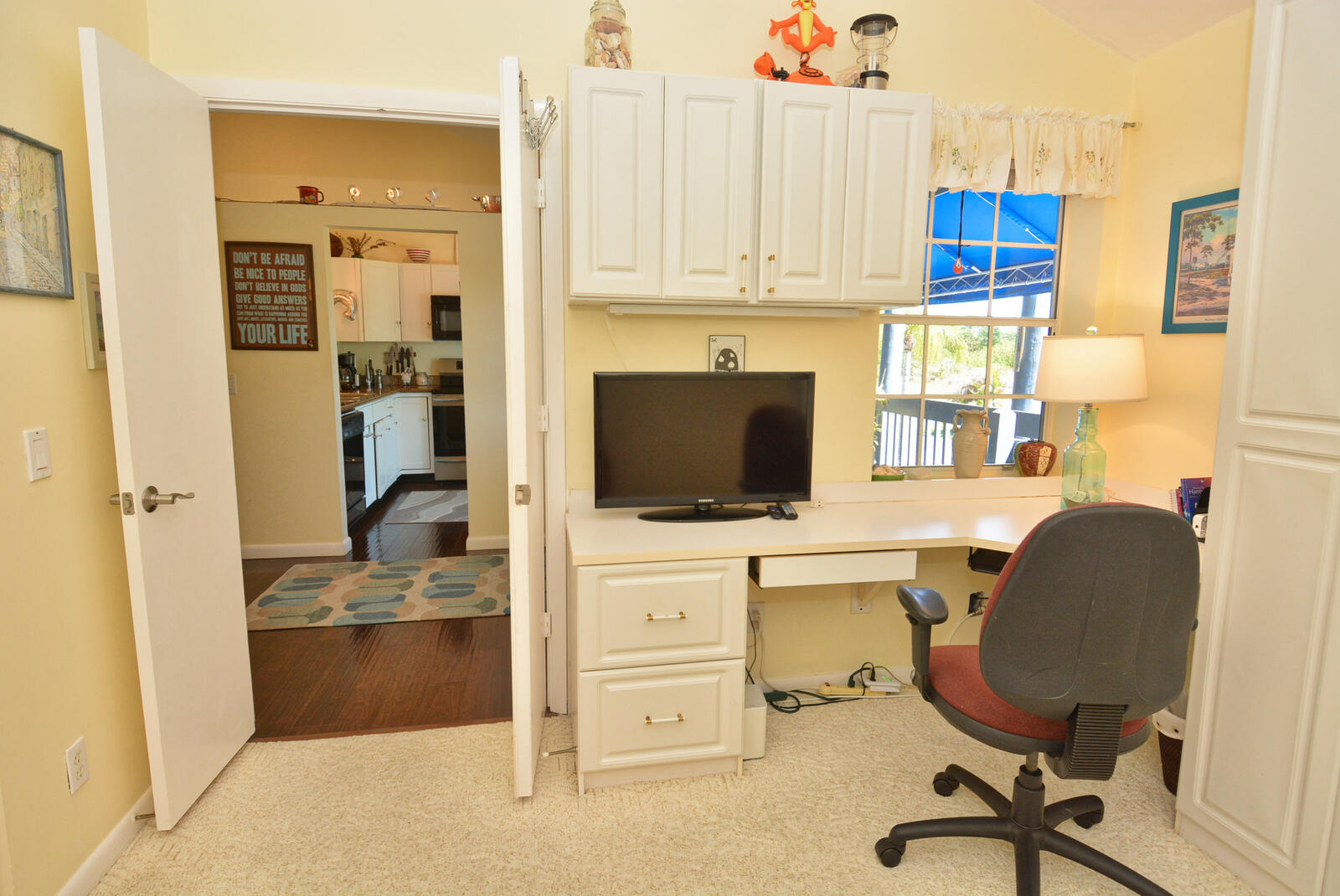 BEACON 21 CONDO SAILFISH - Residential