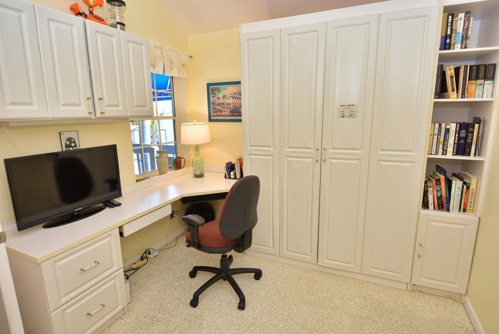 BEACON 21 CONDO SAILFISH - Residential