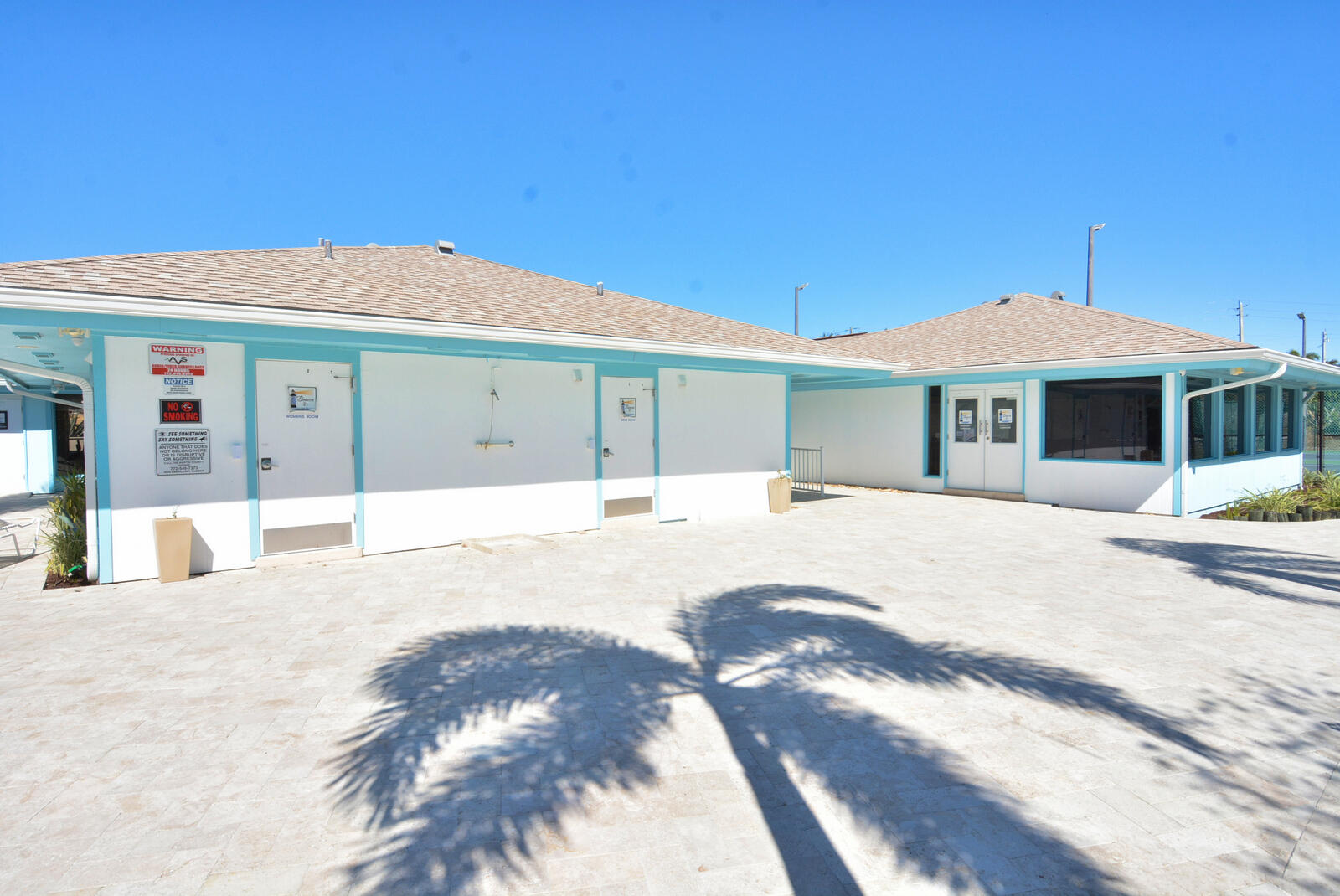 BEACON 21 CONDO SAILFISH - Residential