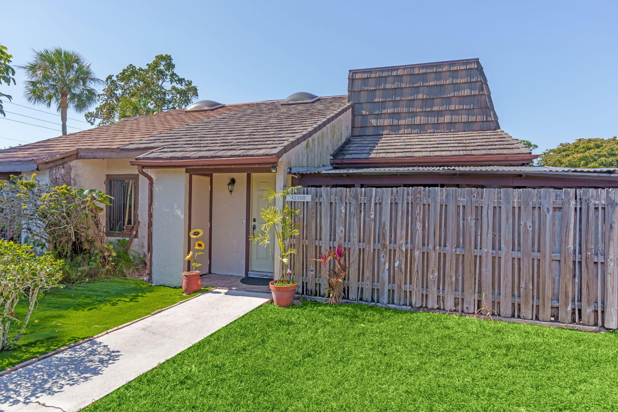 4236 Palm Bay Circle B