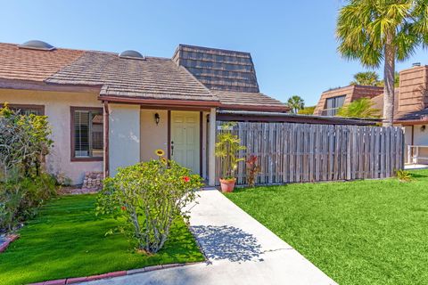 4236 Palm Bay Circle B West Palm Beach FL 33406