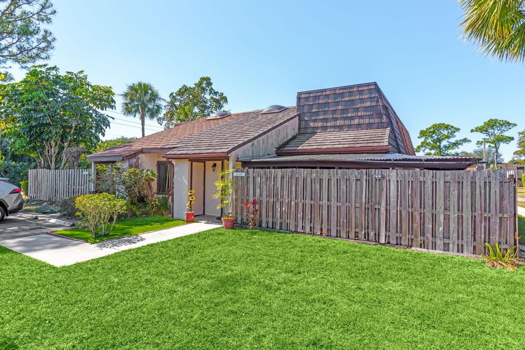 Photo of 4236 Palm Bay Circle #B, West Palm Beach, FL 33406 (MLS # R11162177)