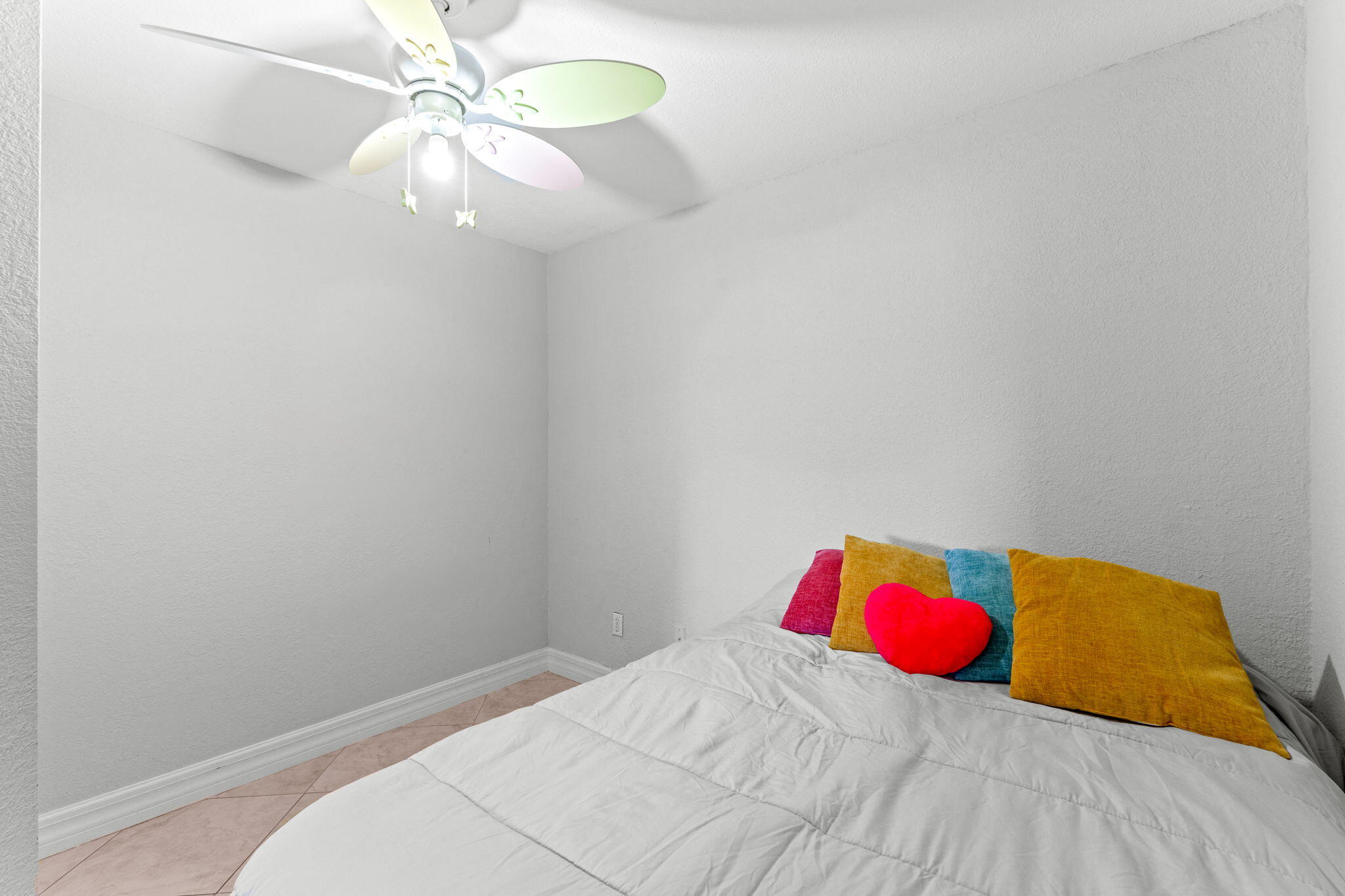 LAKE COLONY PH 3 - Residential