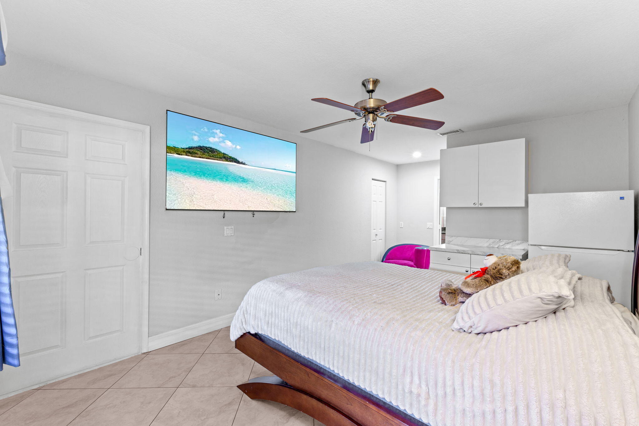 LAKE COLONY PH 3 - Residential