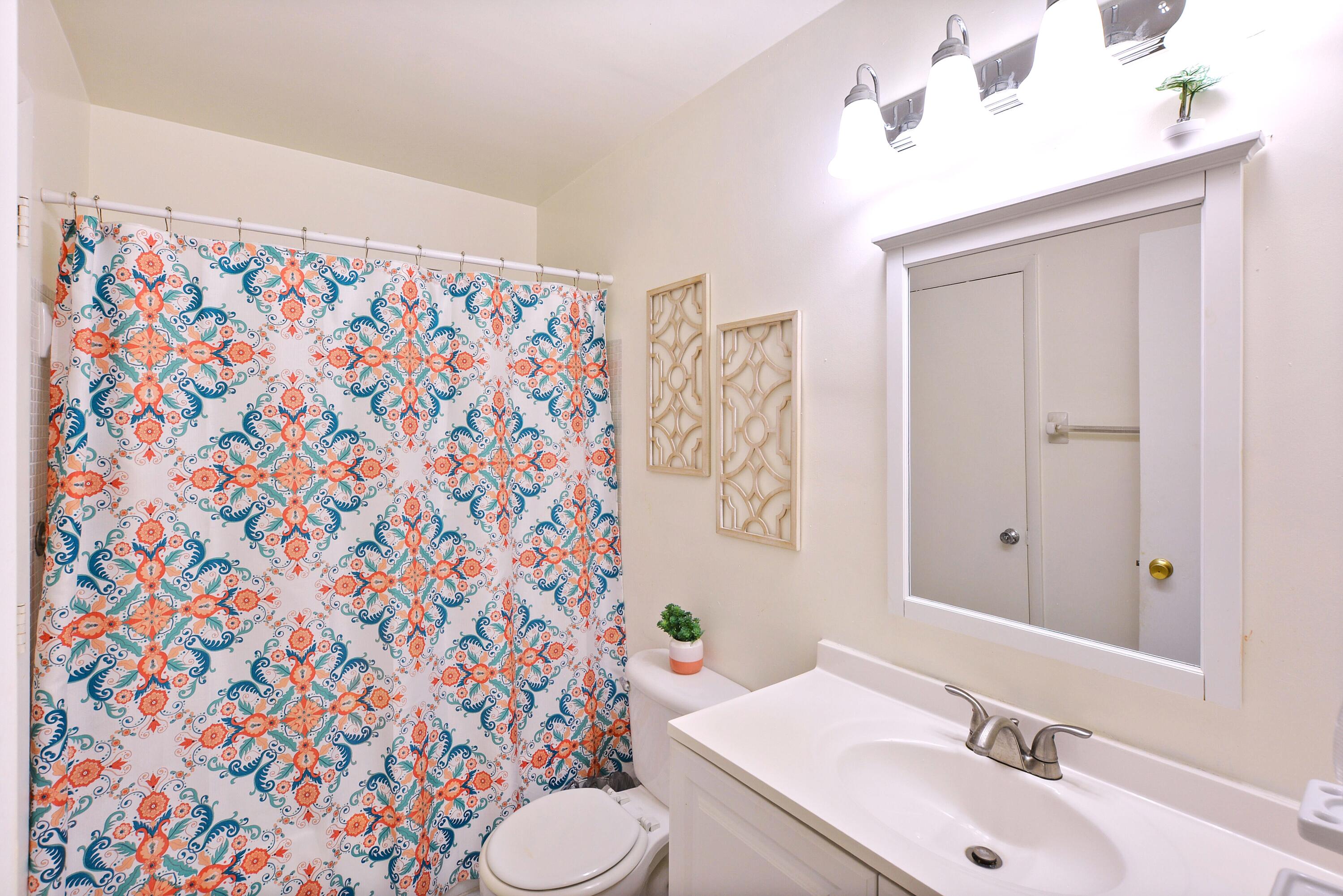 PALM BEACH LEISUREVILLE REPLAT - Residential