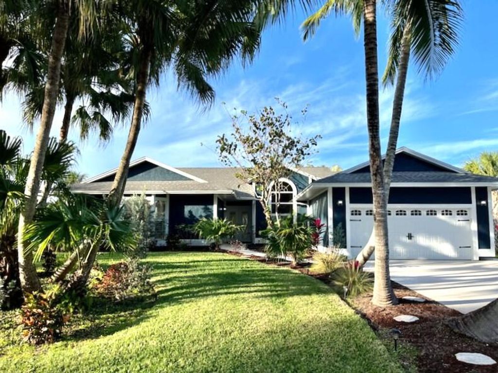 Photo of 8737 SE Sharon Street, Hobe Sound, FL 33455 (MLS # R10865623)