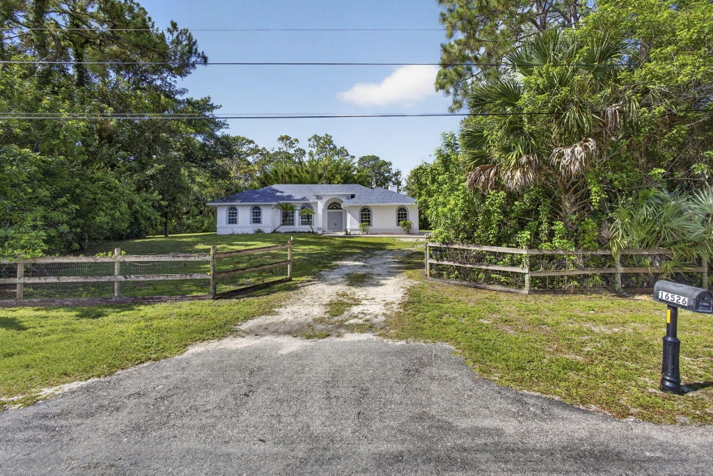 Photo of 16526 N 78th Rd Road N, The Acreage, FL 33470 (MLS # B26040250)