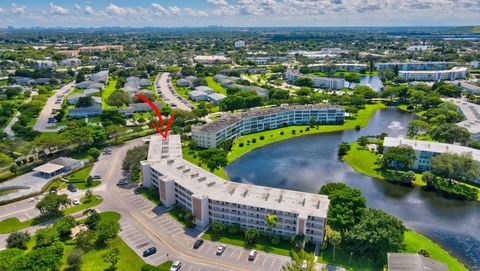 A home in Deerfield Beach