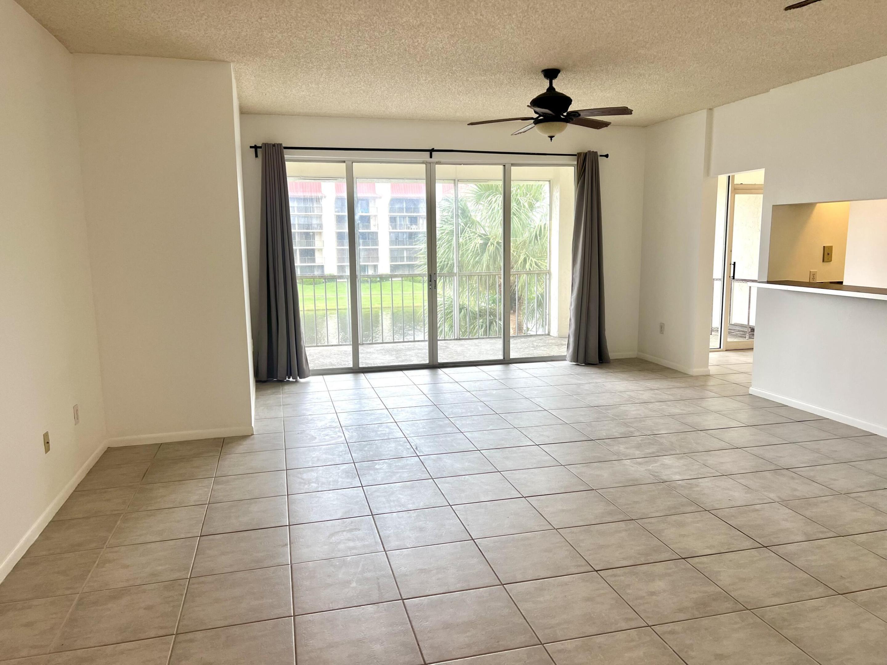 108 Half Moon Circle B3