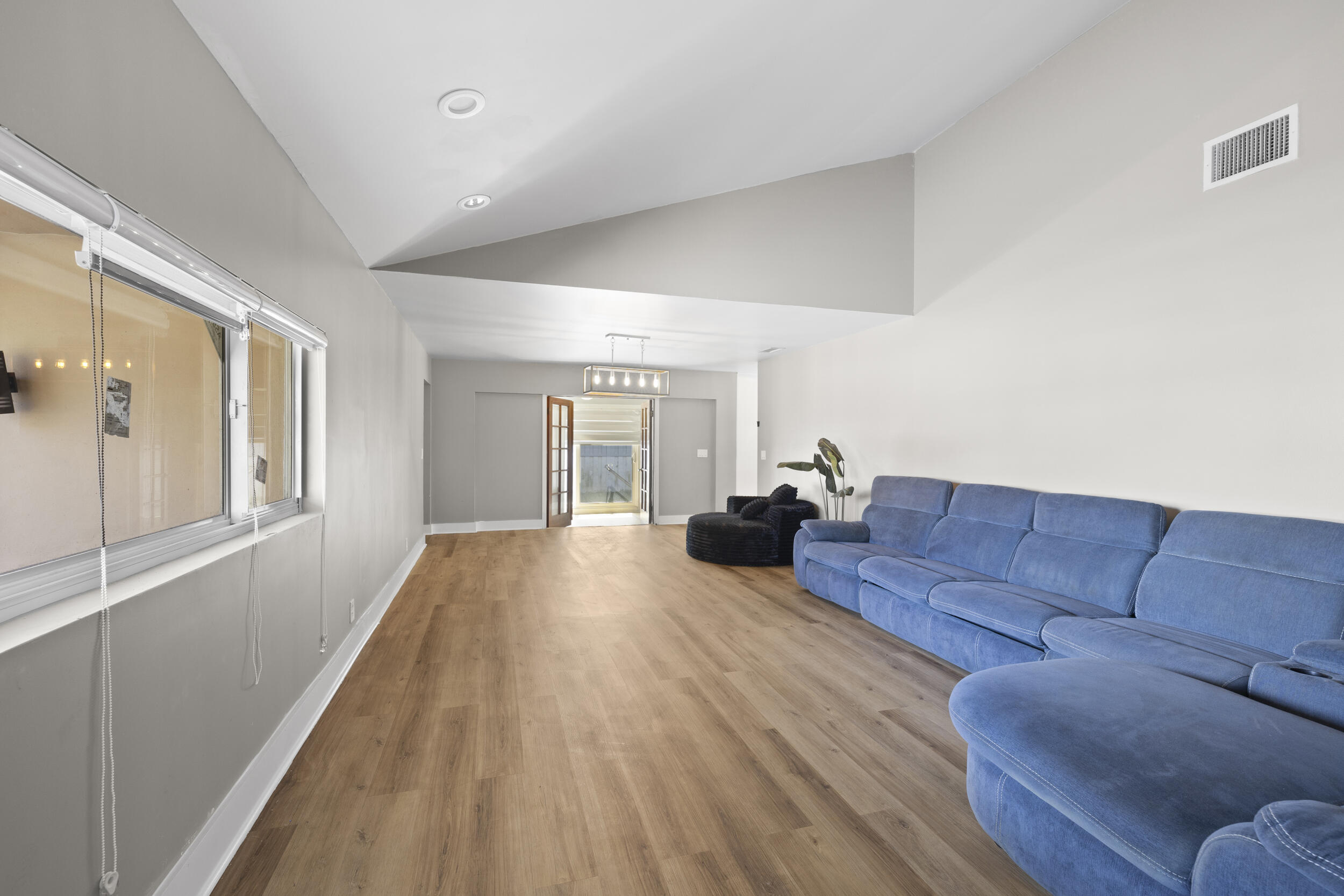 SHADOW WOOD - Residential