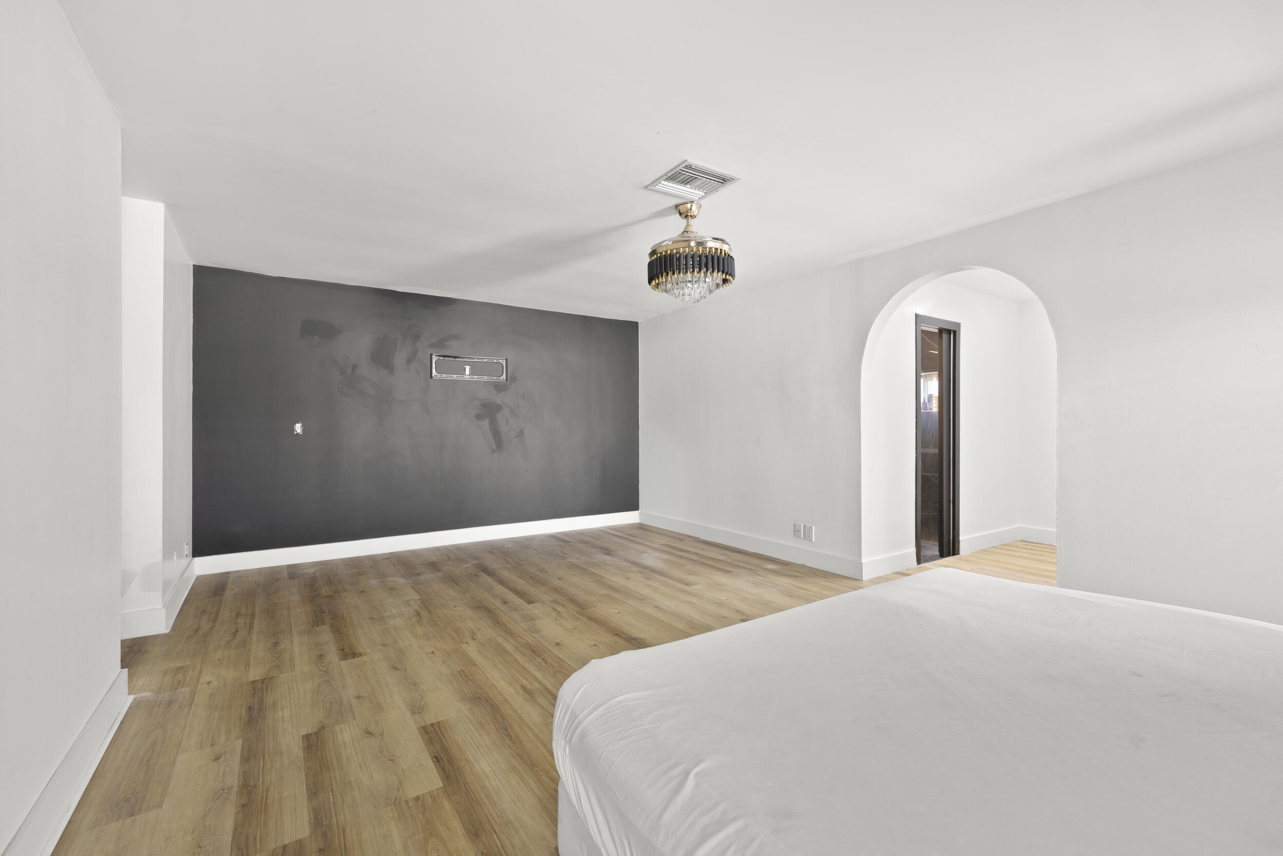 SHADOW WOOD - Residential