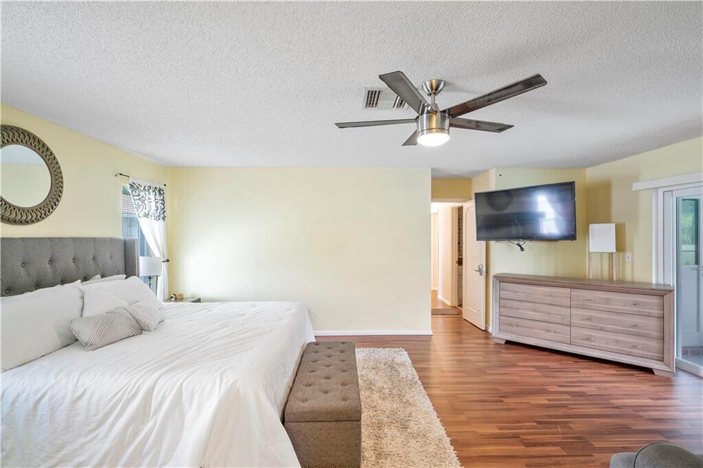 SHADOW WOOD - Residential