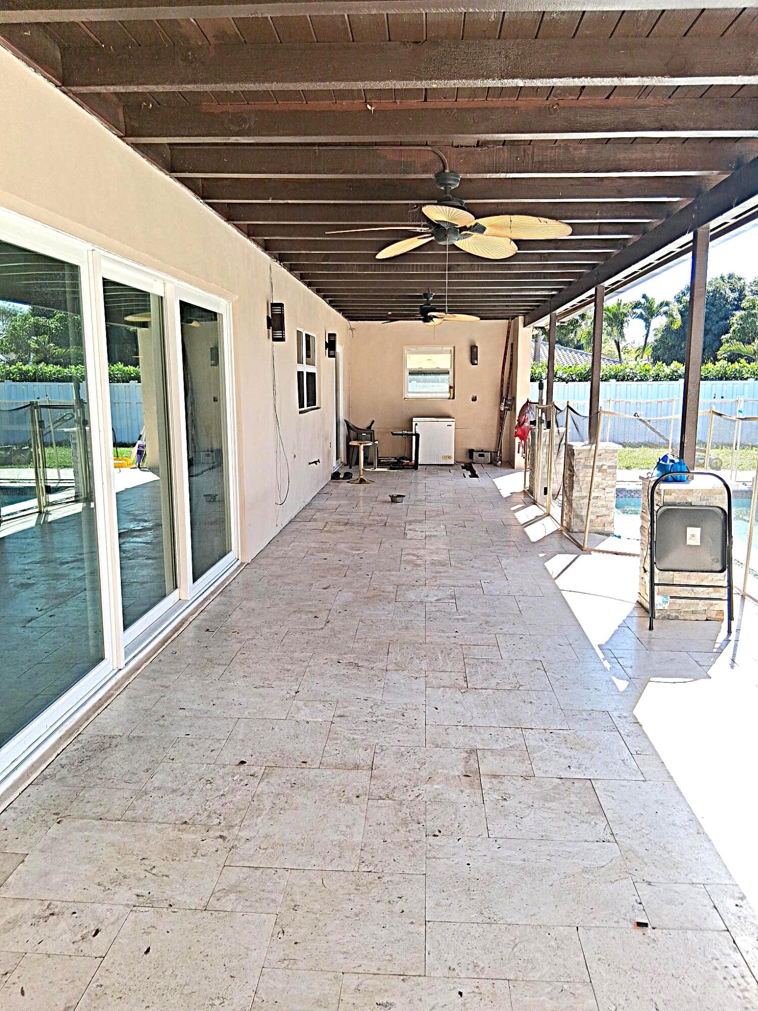 SHADOW WOOD - Residential