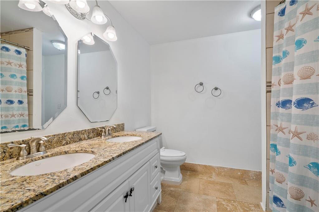 SHADOW WOOD - Residential