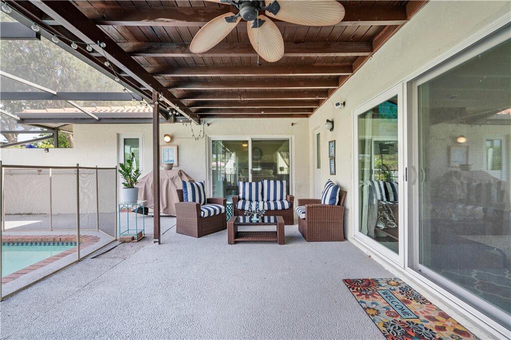 SHADOW WOOD - Residential