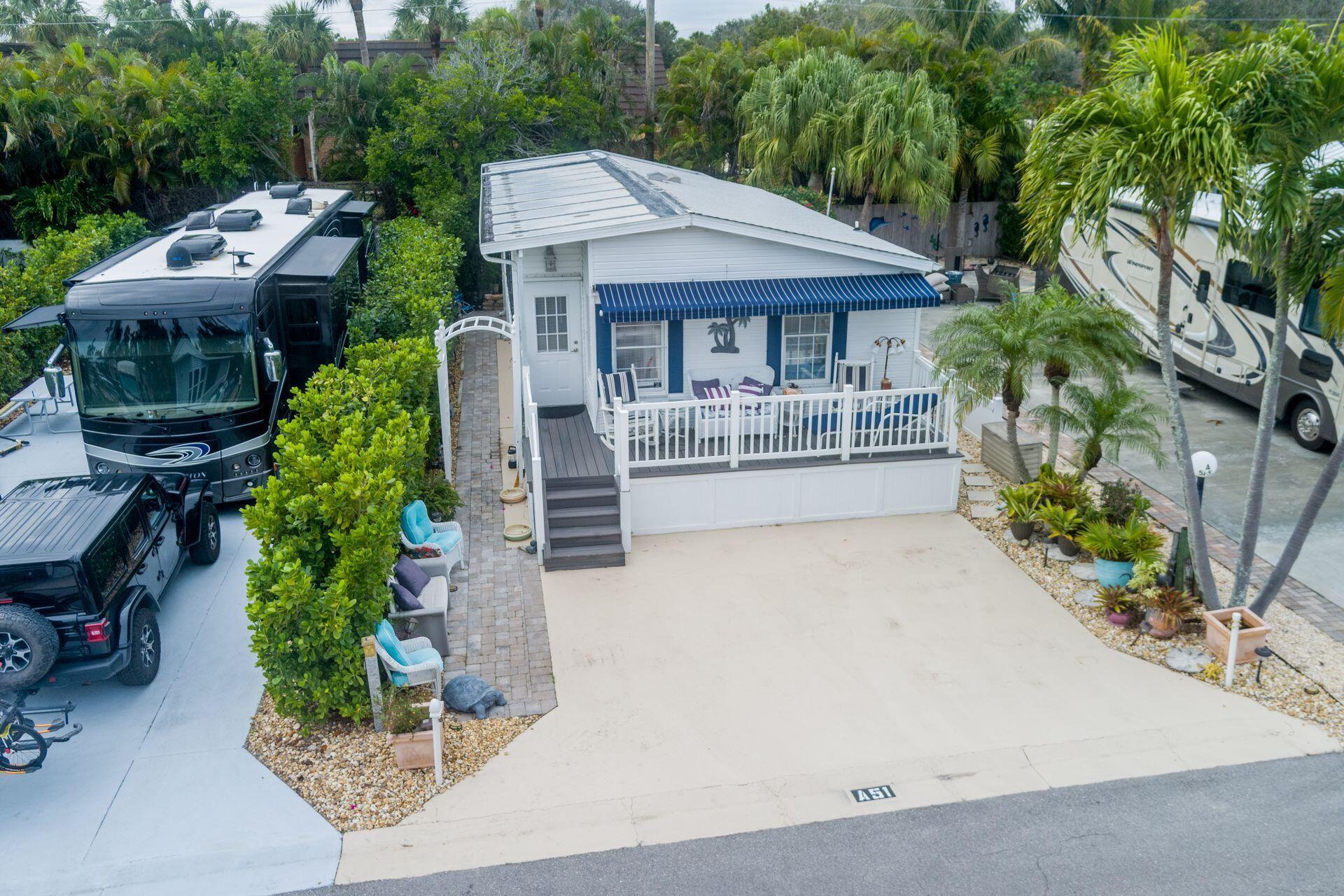 YOGI-BY-THE-SEA CONDO - Residential