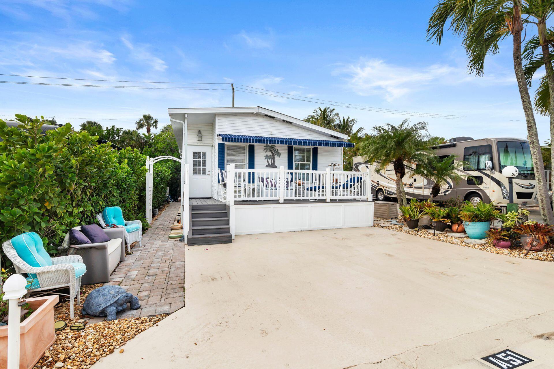 YOGI-BY-THE-SEA CONDO - Residential