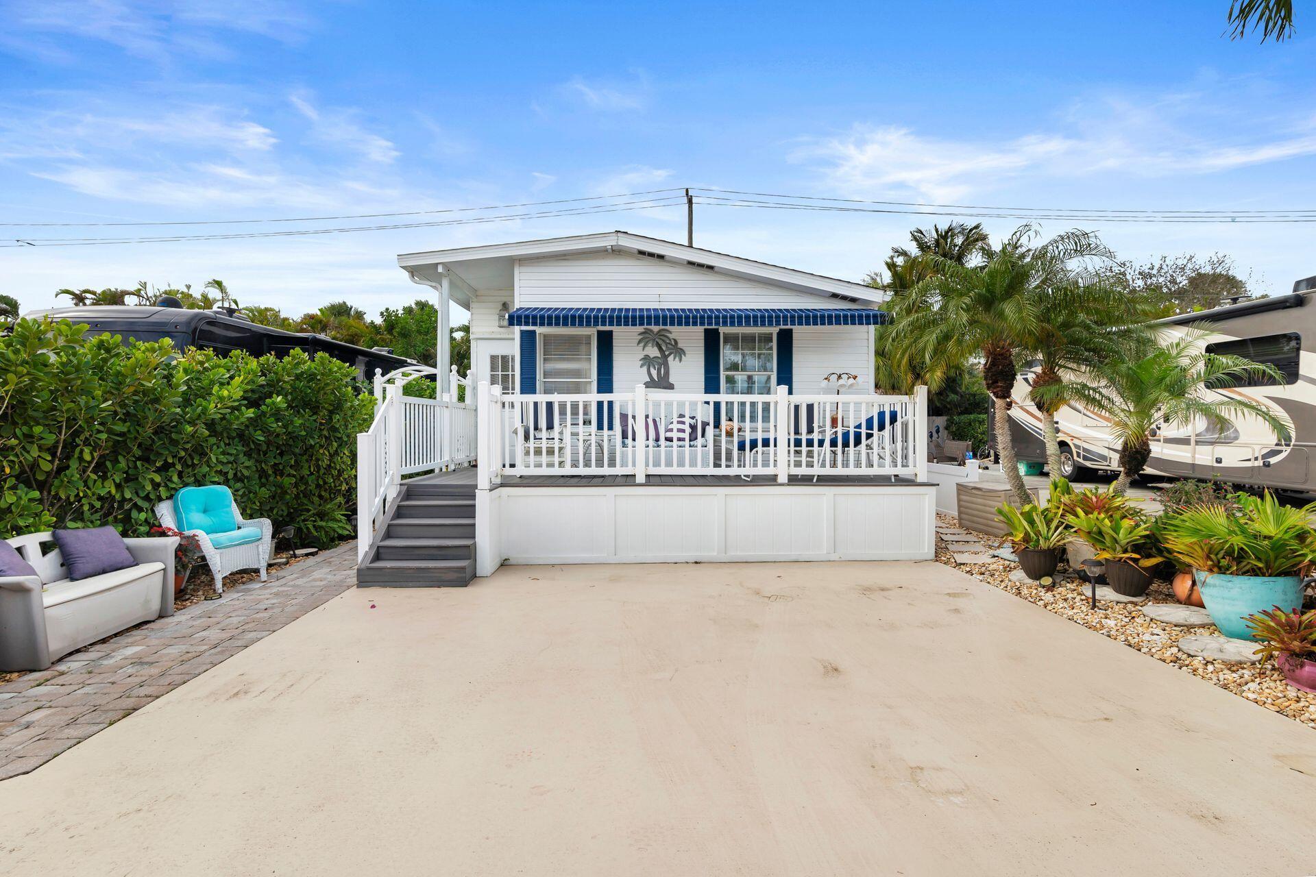 YOGI-BY-THE-SEA CONDO - Residential