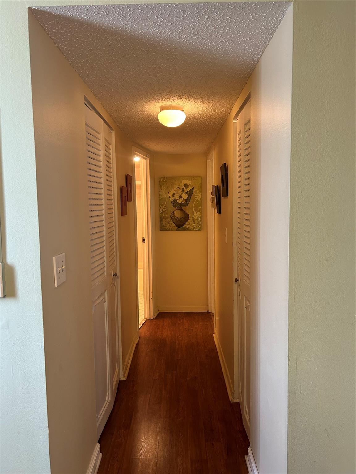 SOMERSET AT LAUDERDALE LAKES - Residential