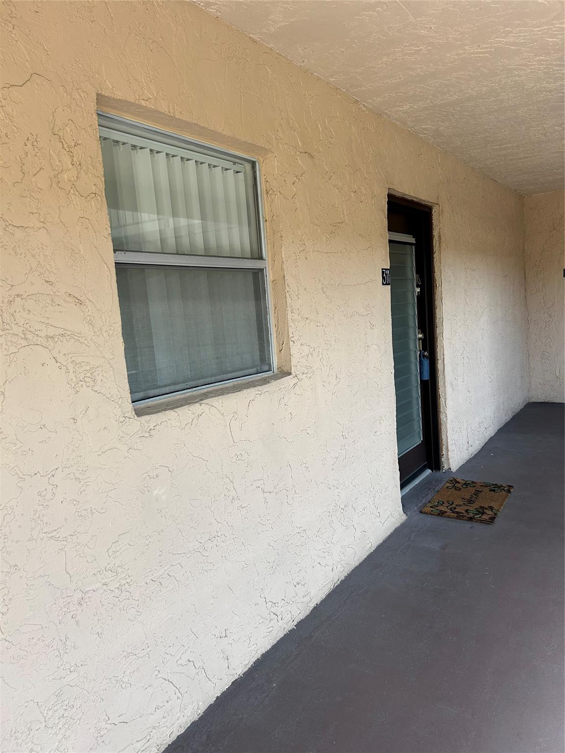 SOMERSET AT LAUDERDALE LAKES - Residential