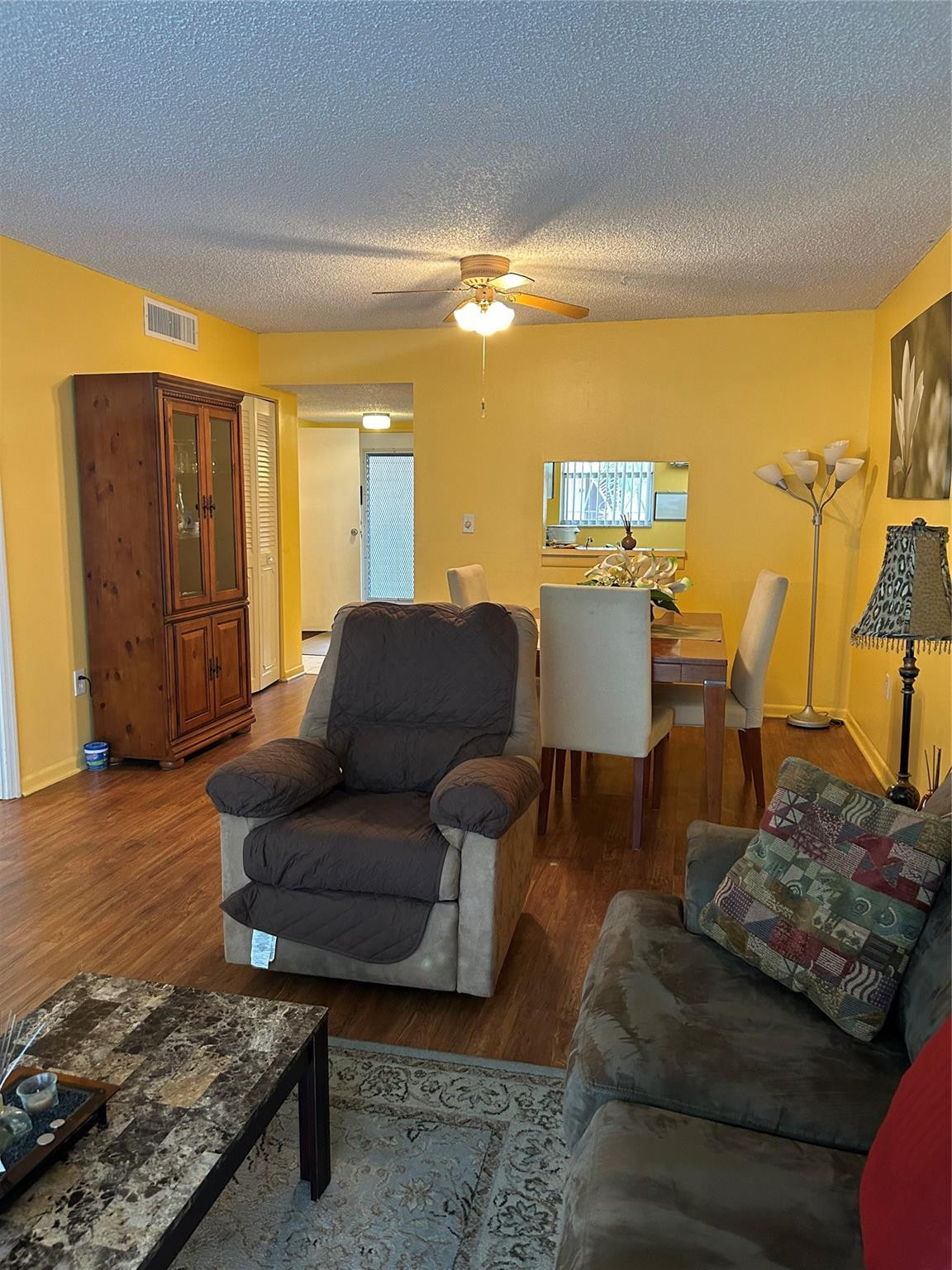 SOMERSET AT LAUDERDALE LAKES - Residential