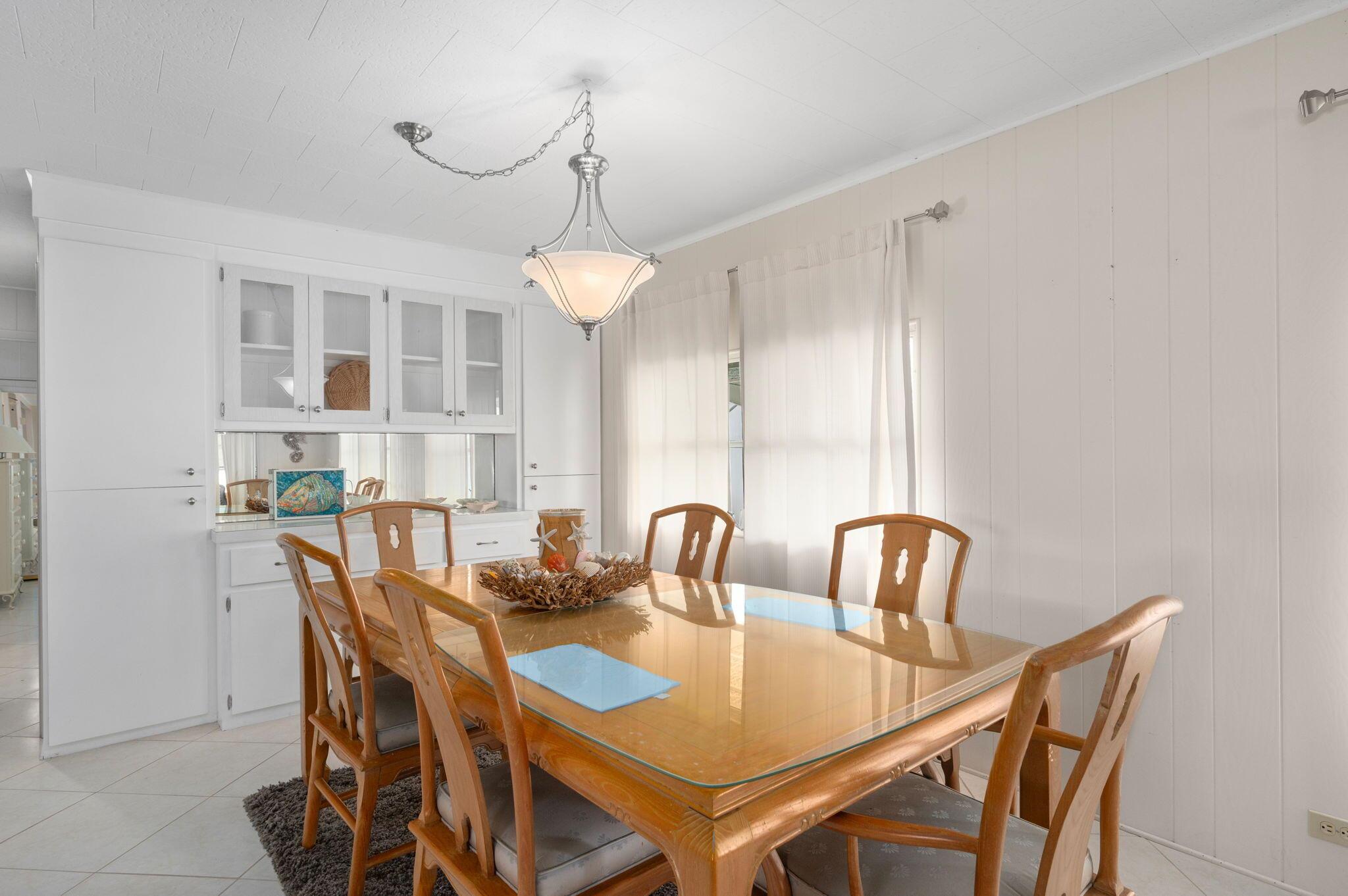 4300 SE Saint Lucie Boulevard 107