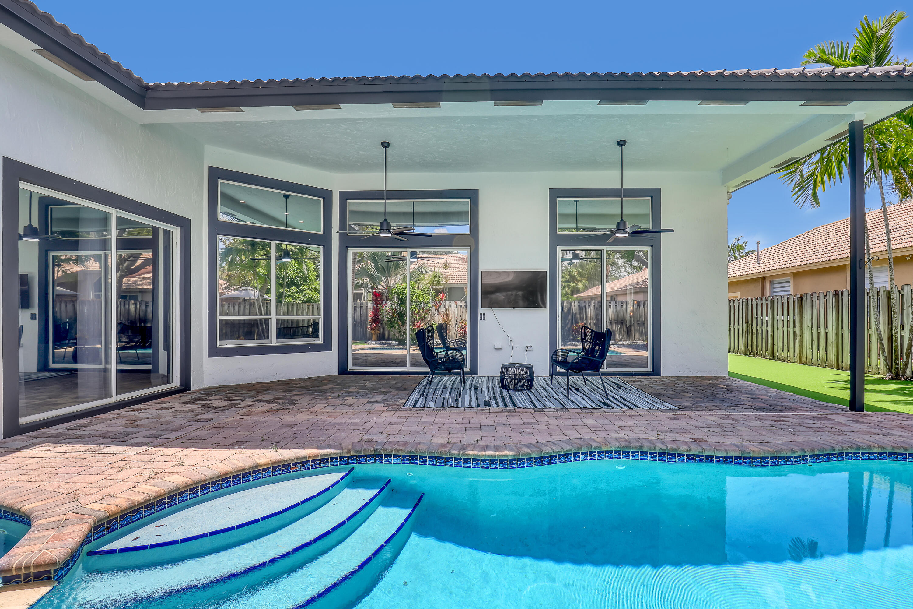 PEMBROKE FALLS - PHASE 1 - Residential