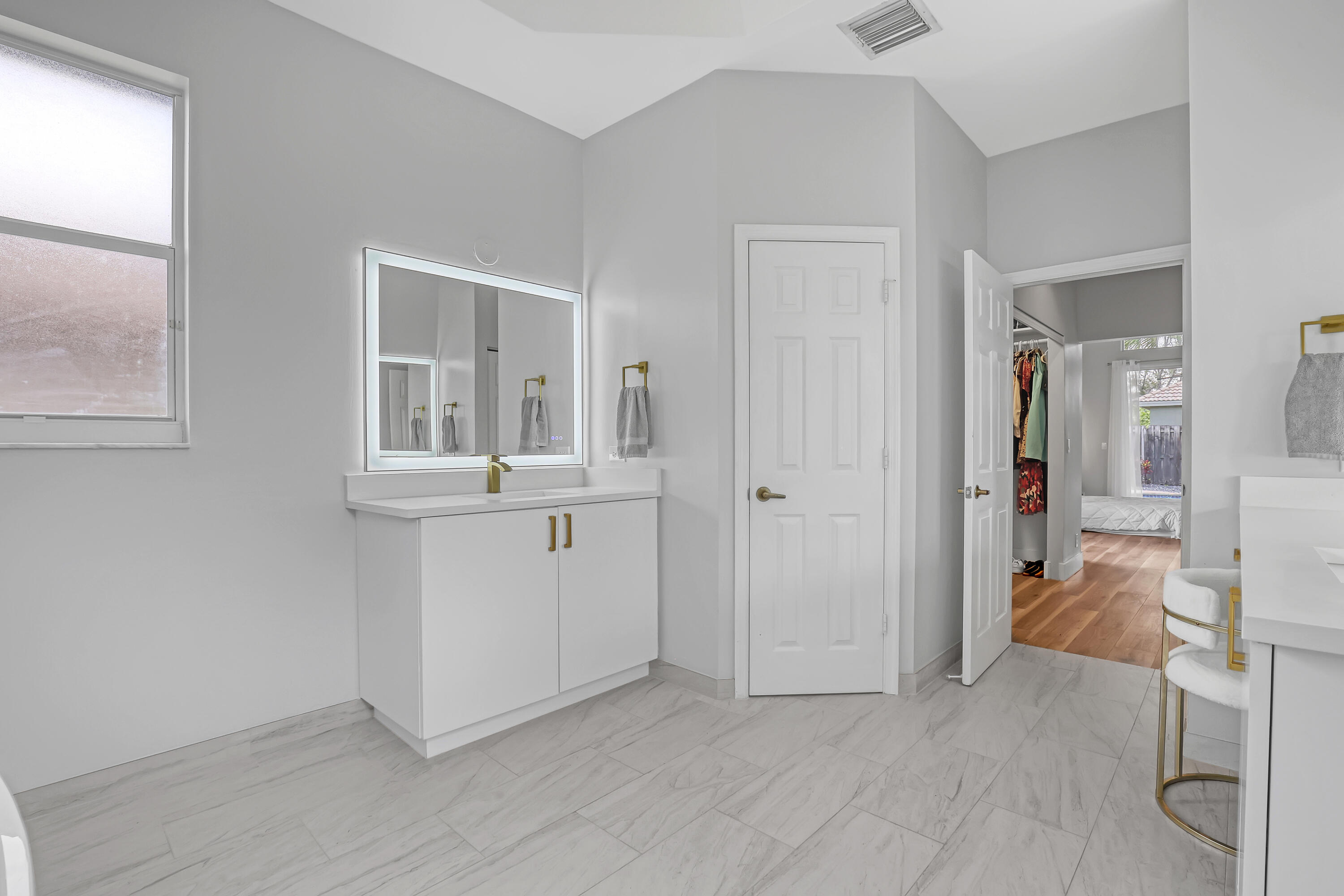 PEMBROKE FALLS - PHASE 1 - Residential