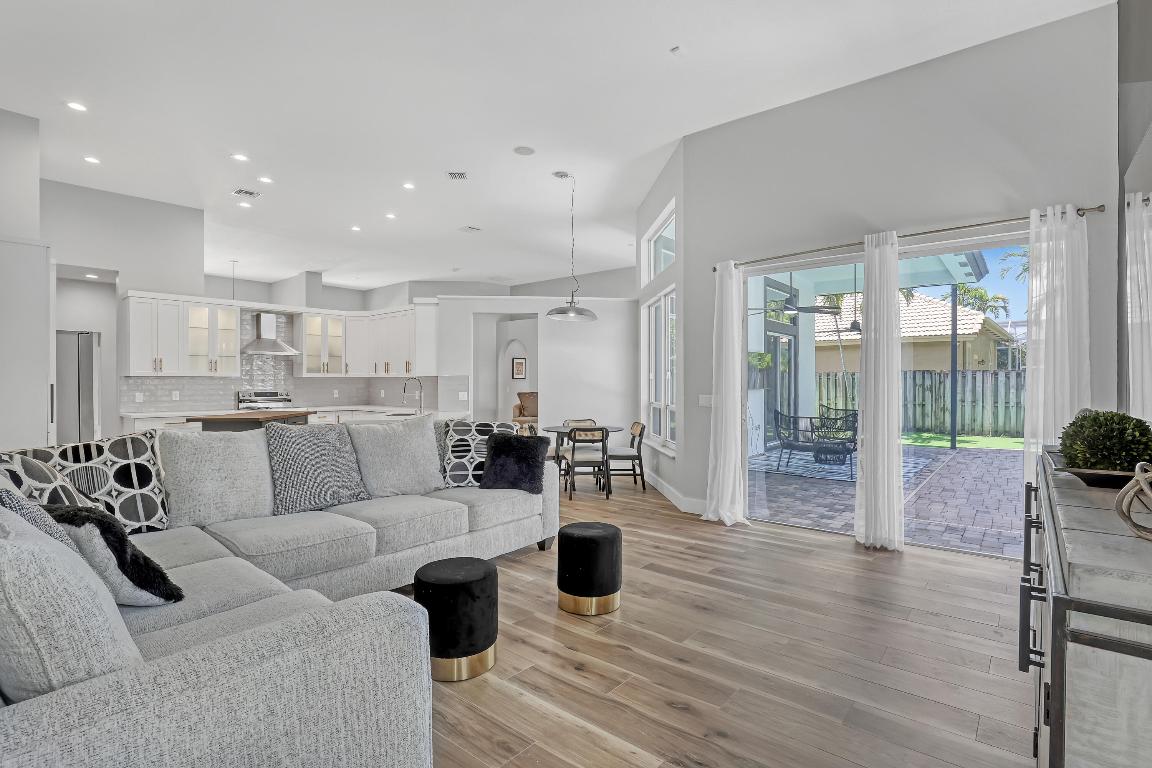 2150 NW 125th Terrace