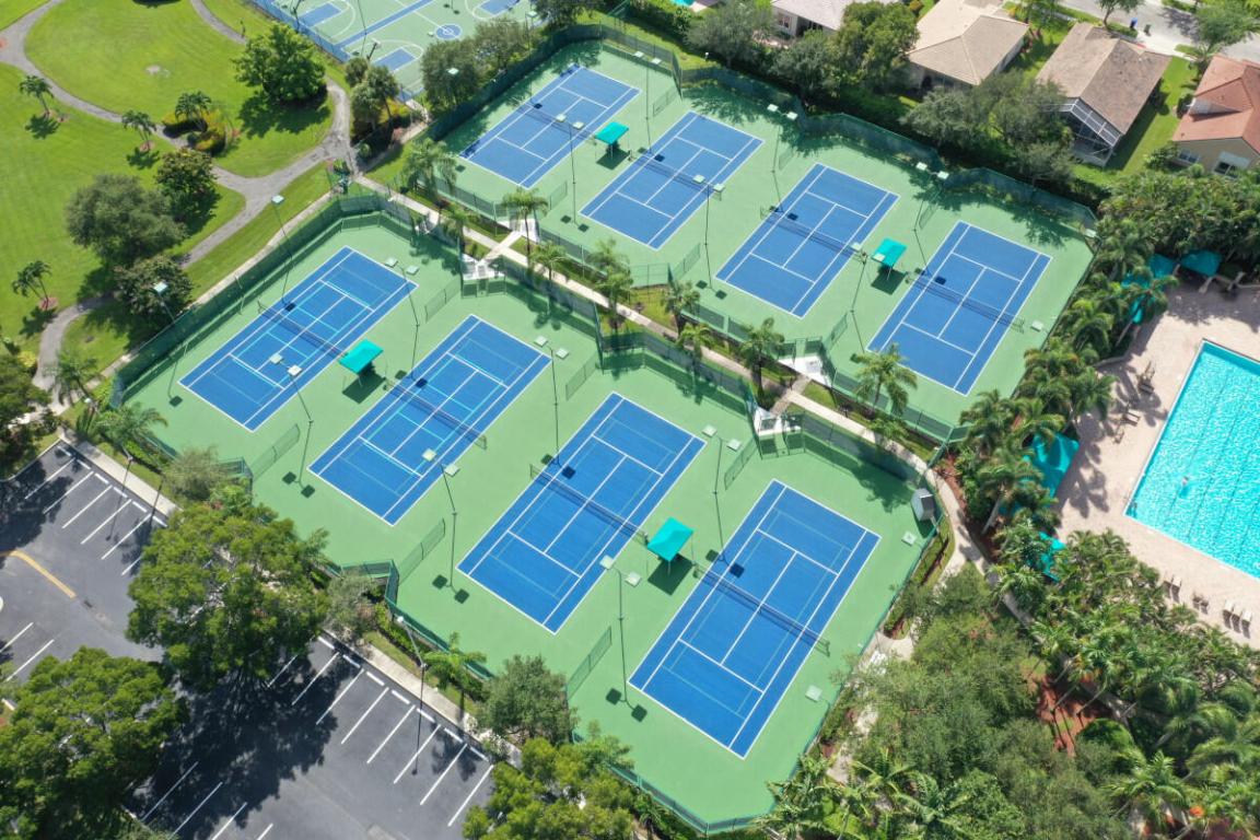 PEMBROKE FALLS - PHASE 1 - Residential