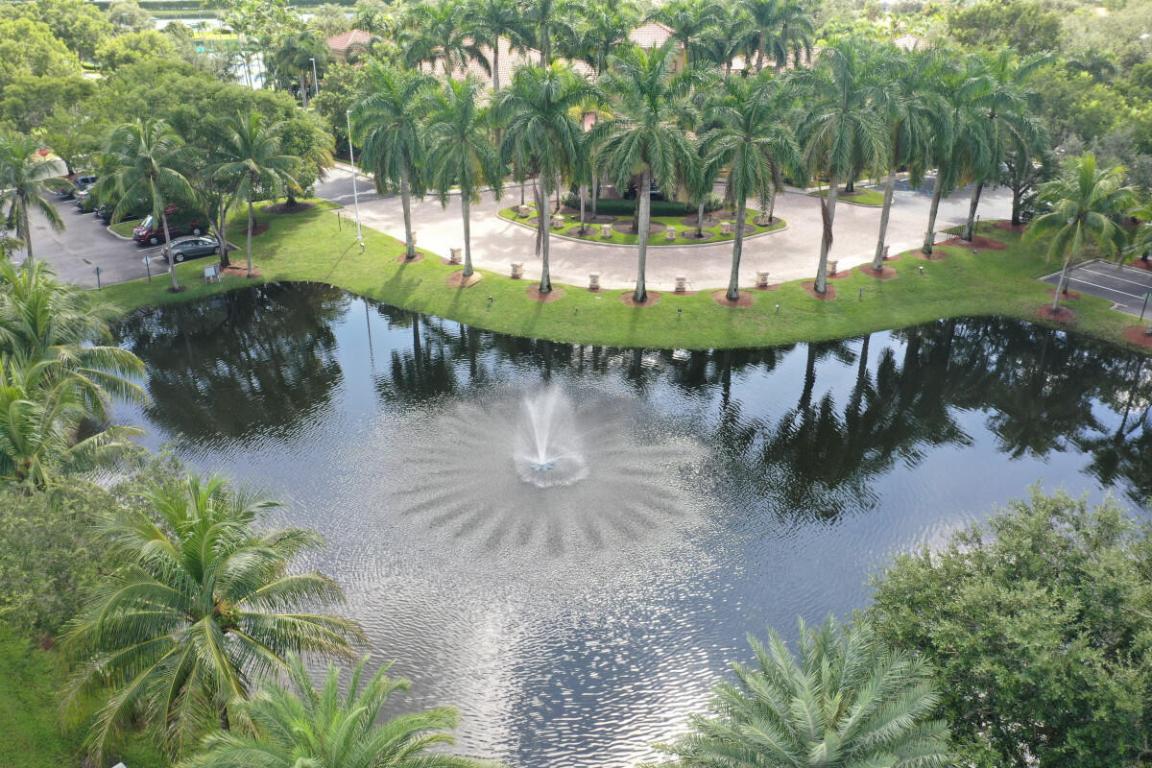 PEMBROKE FALLS - PHASE 1 - Residential