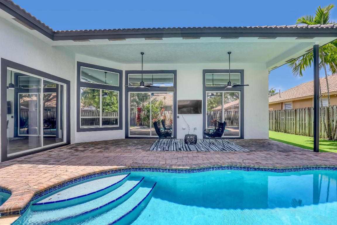 PEMBROKE FALLS - PHASE 1 - Residential