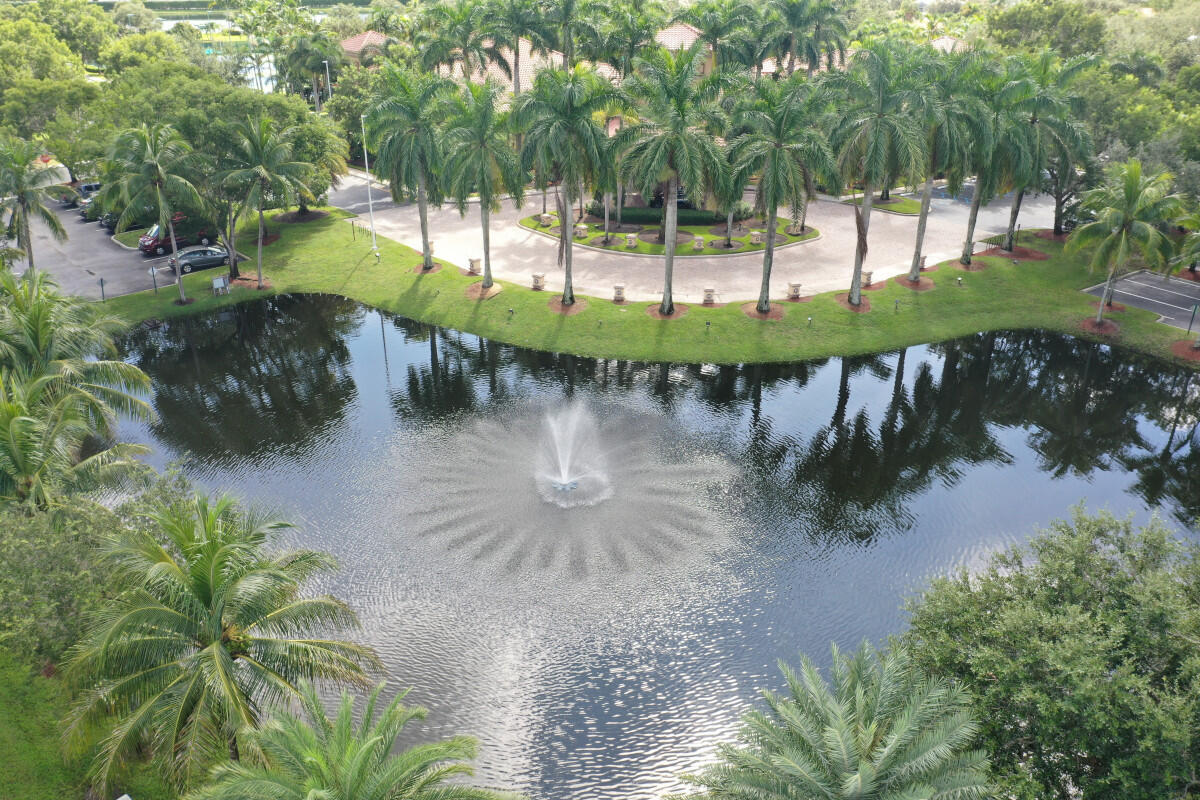 PEMBROKE FALLS - PHASE 1 - Residential