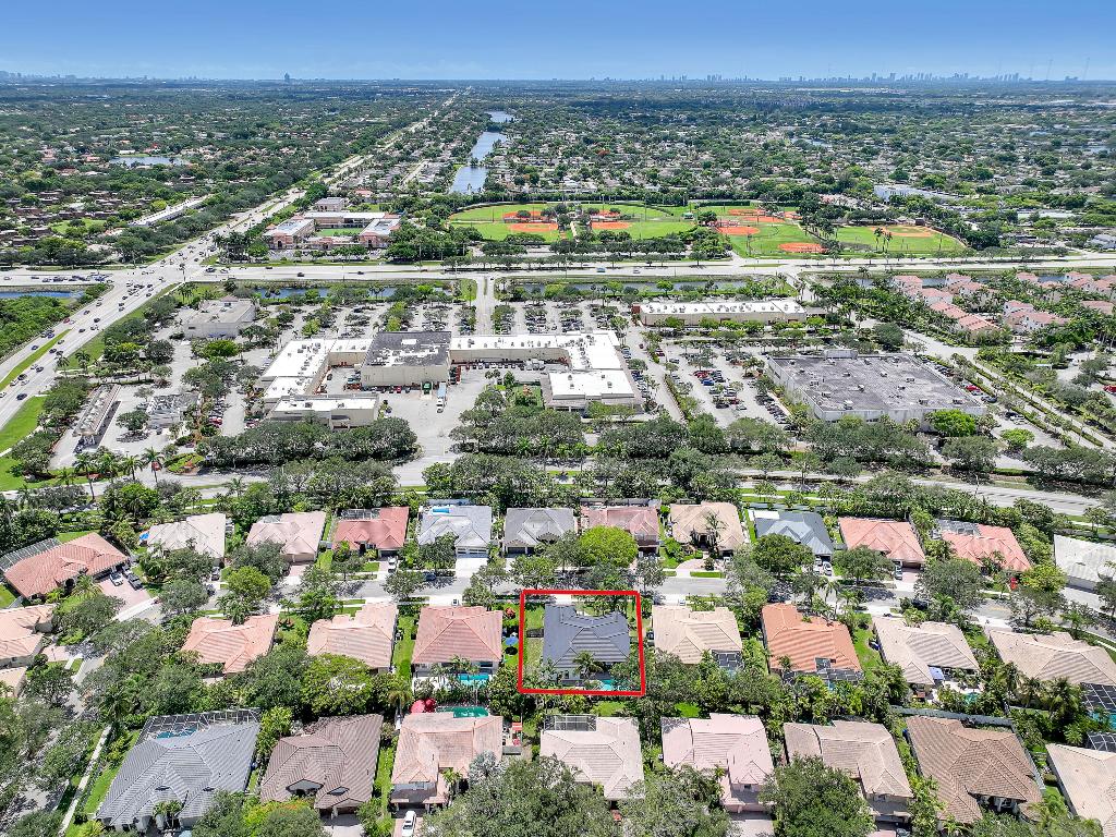 PEMBROKE FALLS - PHASE 1 - Residential