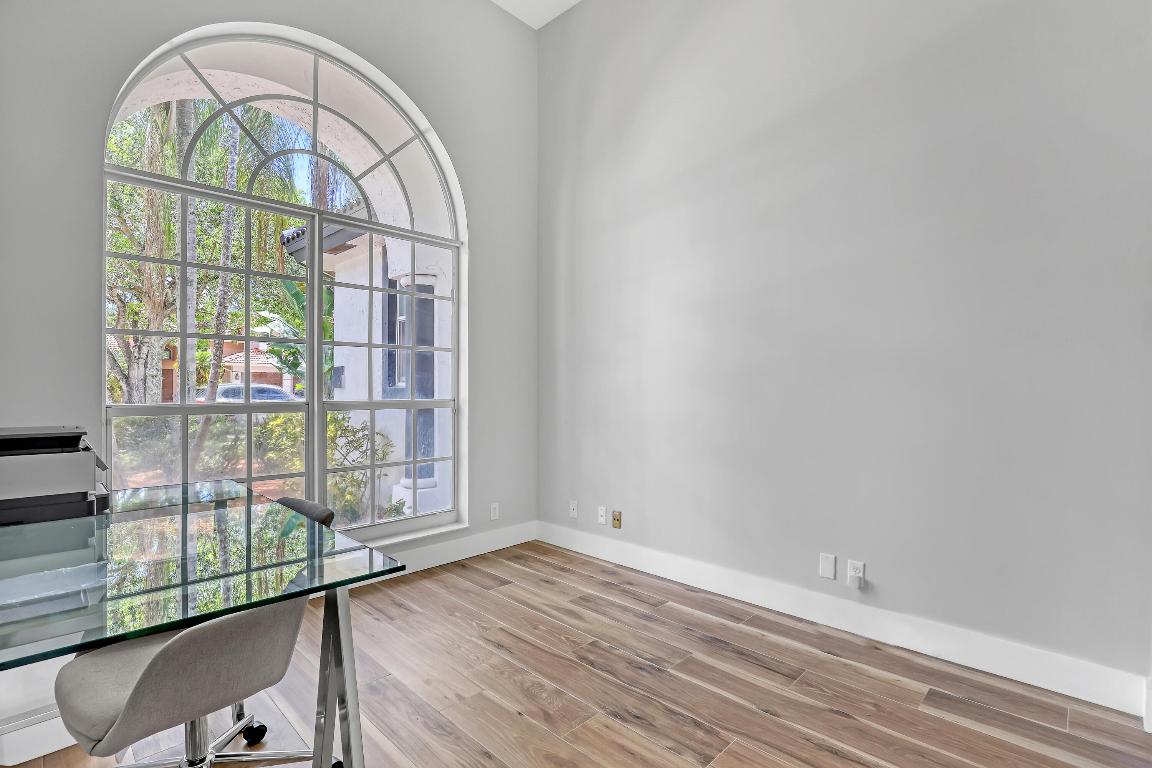 PEMBROKE FALLS - PHASE 1 - Residential