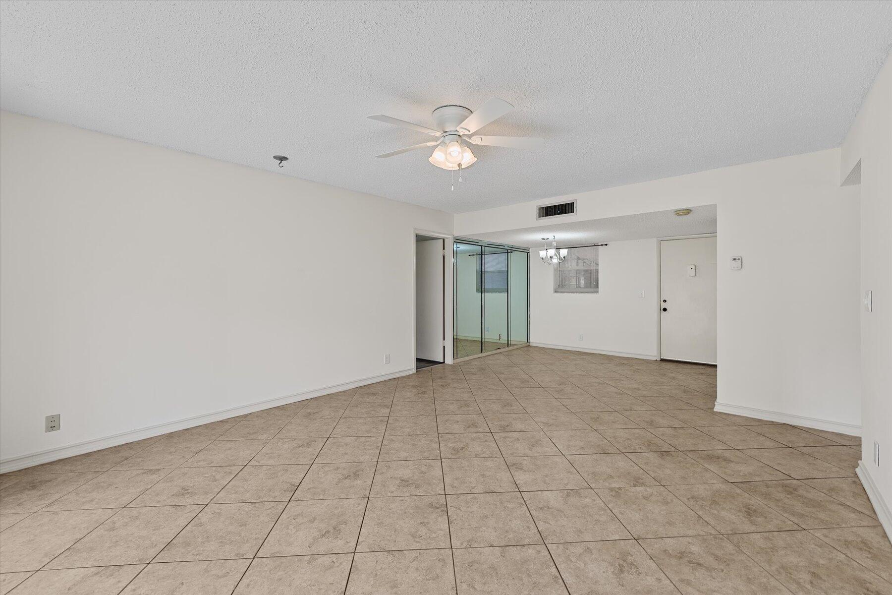 LAKESIDE VILLAGE CONDO 9 - Residential Lease