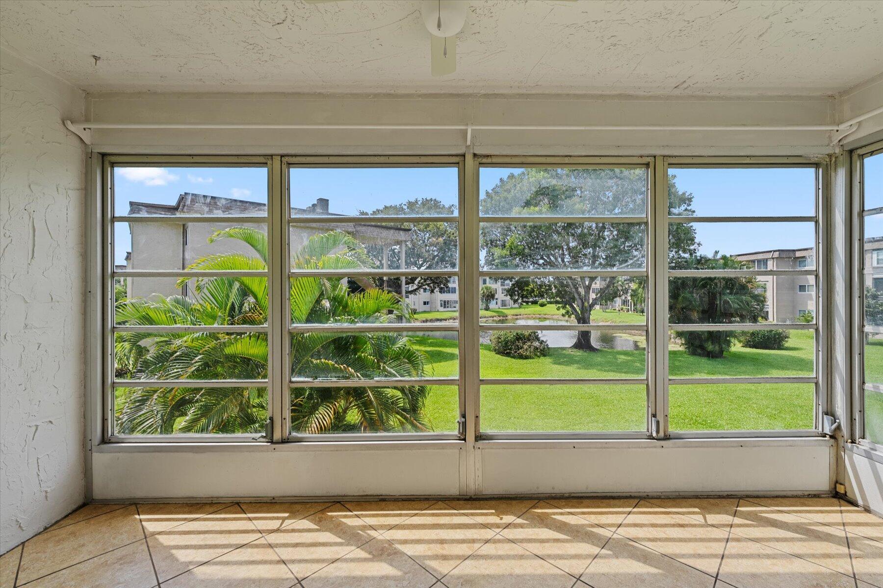 LAKESIDE VILLAGE CONDO 9 - Residential Lease